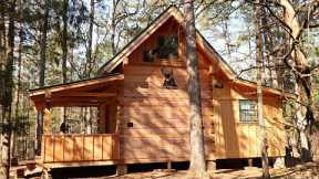 Log Cabin Build at Paradise Point, Start to Finish/Time-Lapse minus Chinking