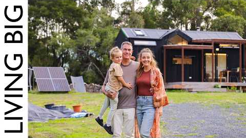 They Left the City to Build a New Life Off-Grid
